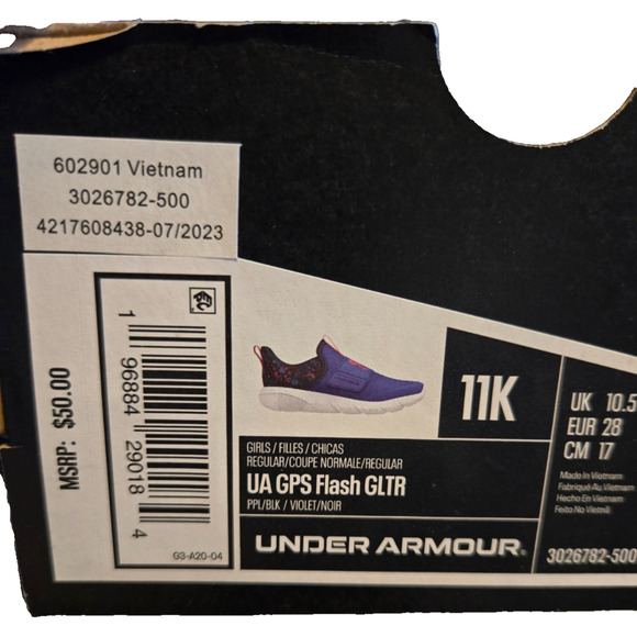 Under Armour Girls GPS Flash GLTR 11K – Violet/Black, New with Box - Picture 3 of 4